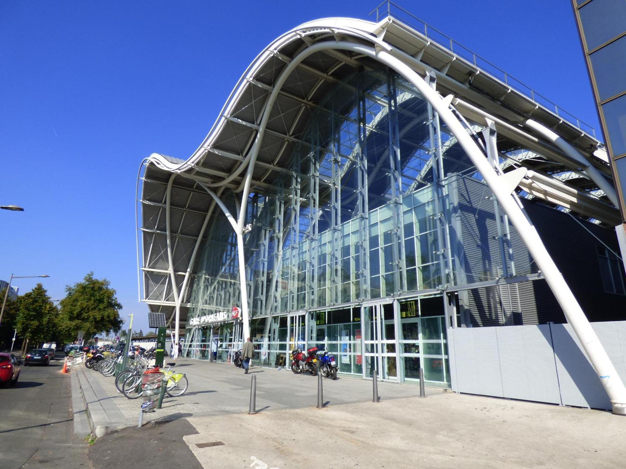 37M2 Lumineux Face Gare Sncf, Wifi Et Cafe Et The Offerts Apartment Orleans Exterior photo